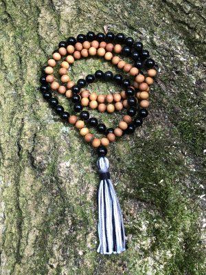 Obsidian Knight Mala